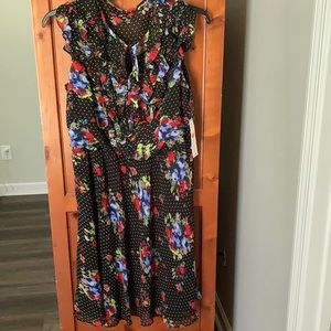 NWT! Evan Picane frilly floral dress